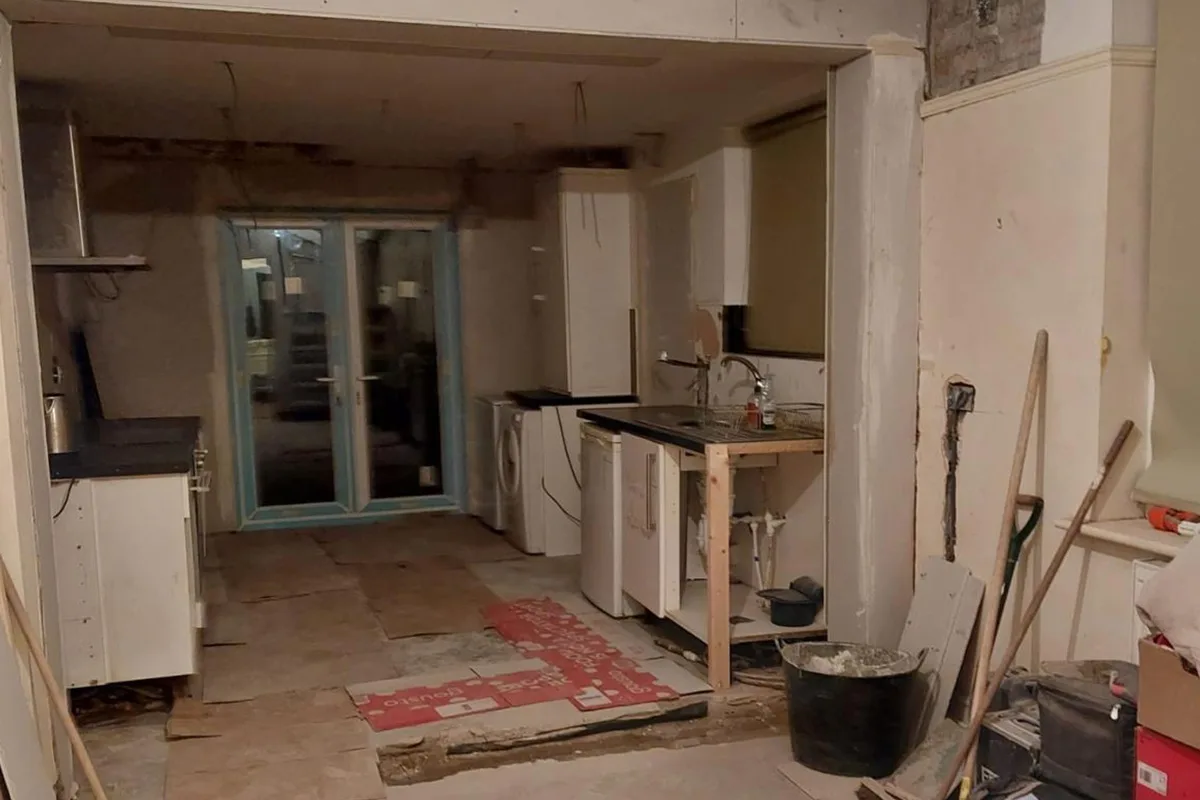 Before: Kitchen Designer & Fitter transformation by Fitted Kitchen Designs